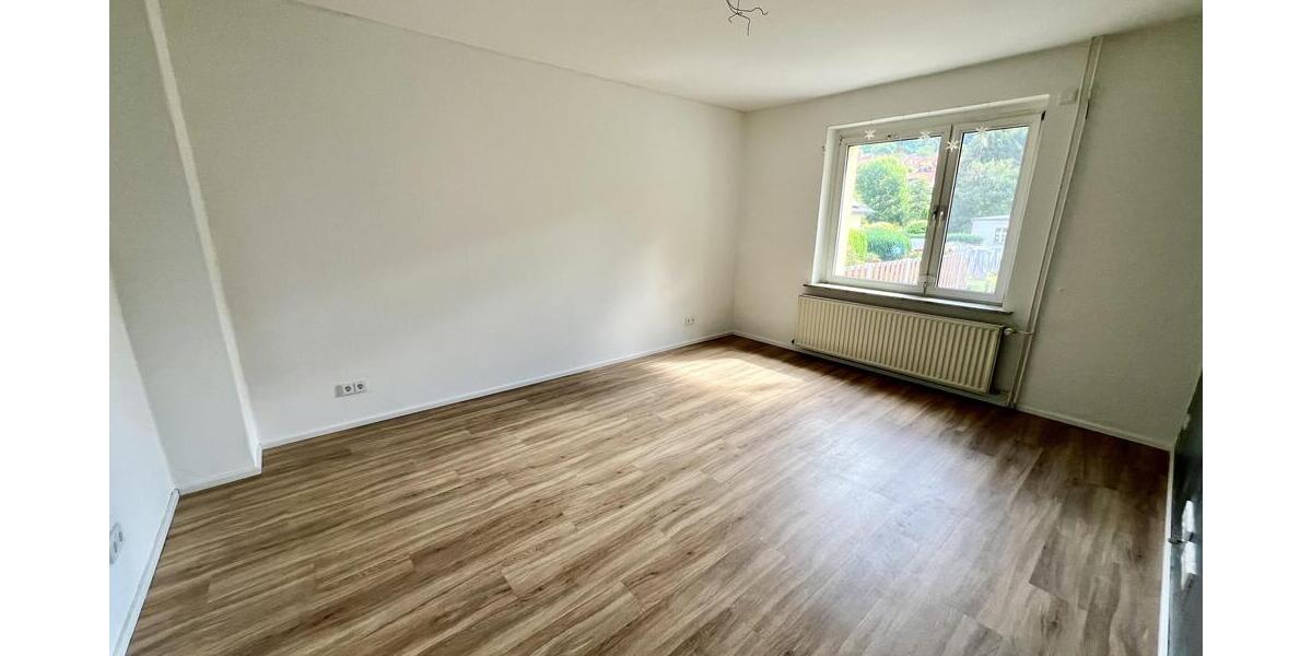 Helles Wohnzimmer (EG)