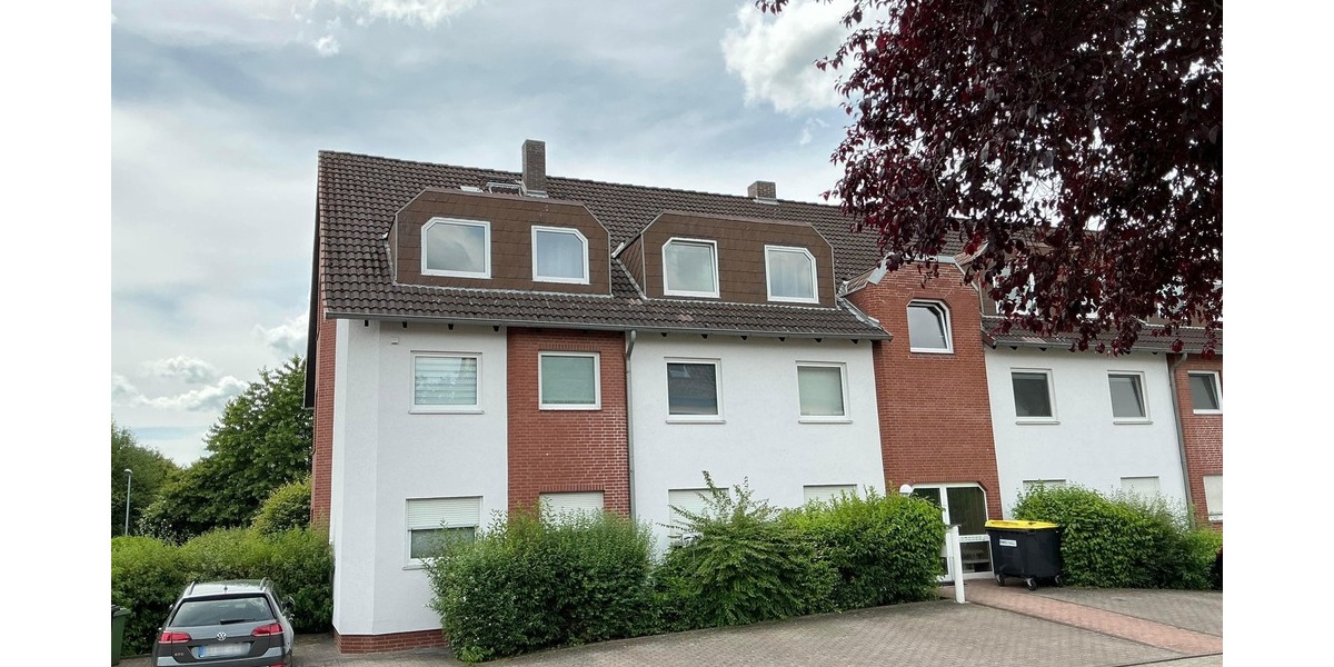 Eingangsbereich /Stellplätze