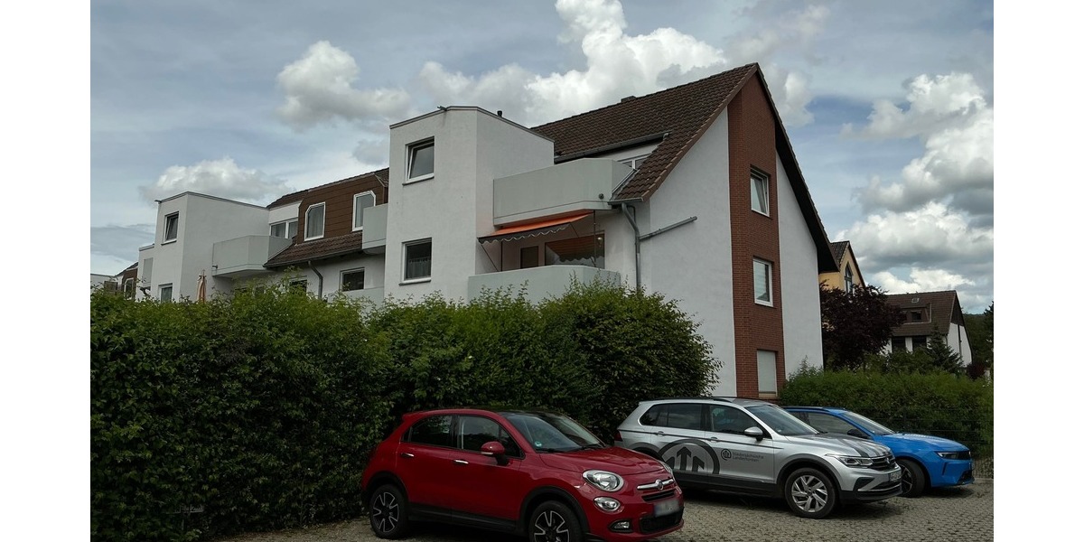 Gartenseite des Hauses/Stellplätze